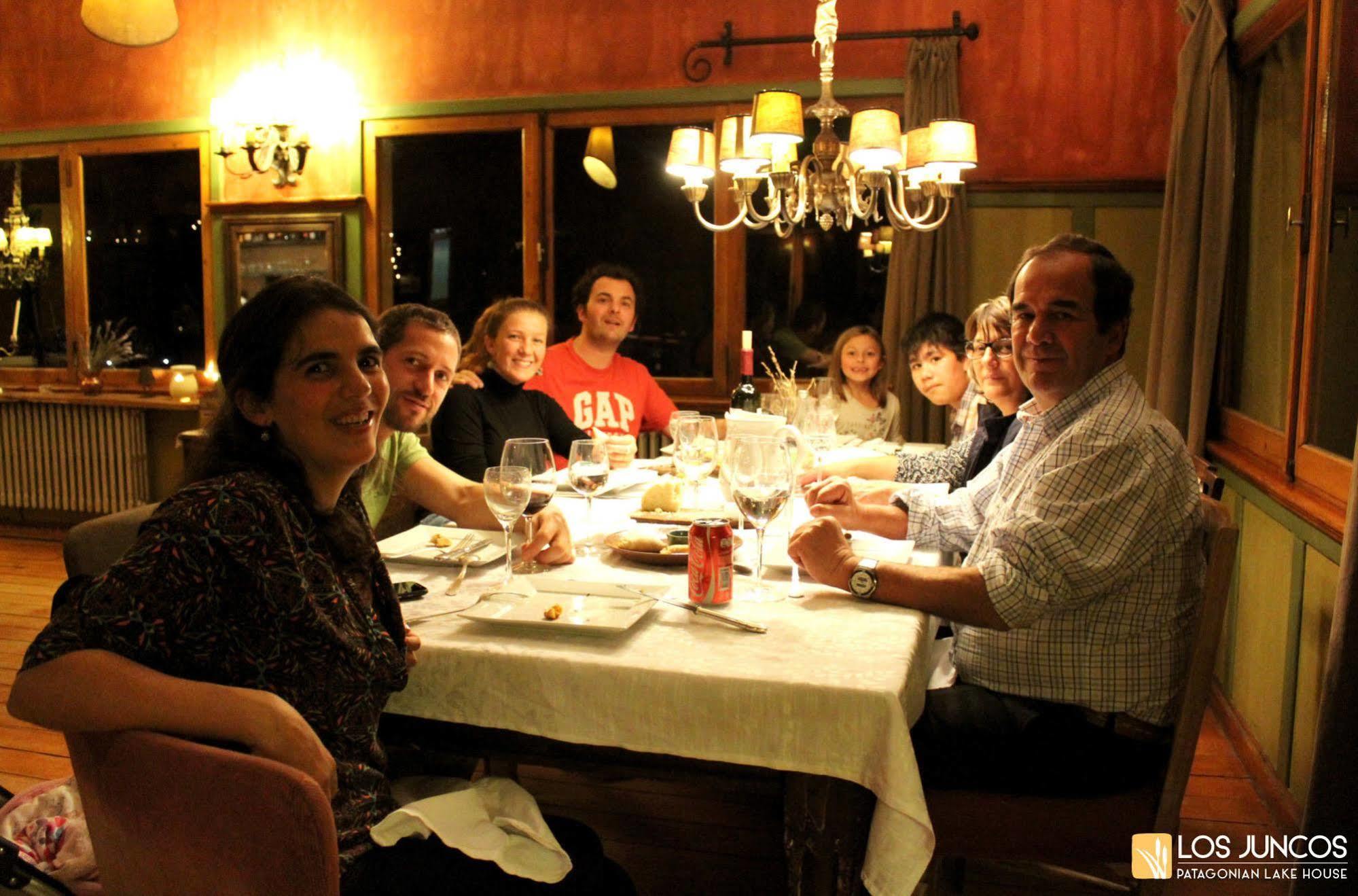 Los Juncos Patagonian Lake House Bariloche Buitenkant foto